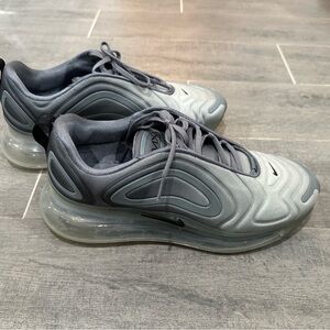 Nike Carbon Gray Air Max 720 Sneakers with Gradient Design